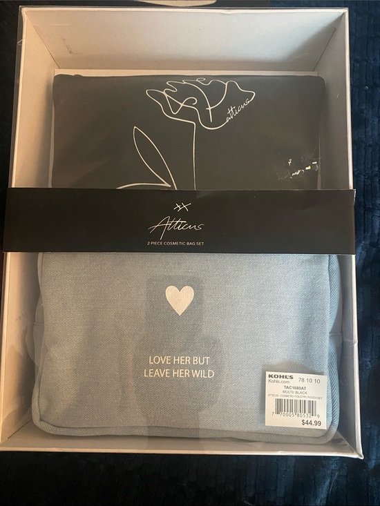 Other - Light Blue Cosmetic Bag Set - 'Love Her But Leave Her Wild'